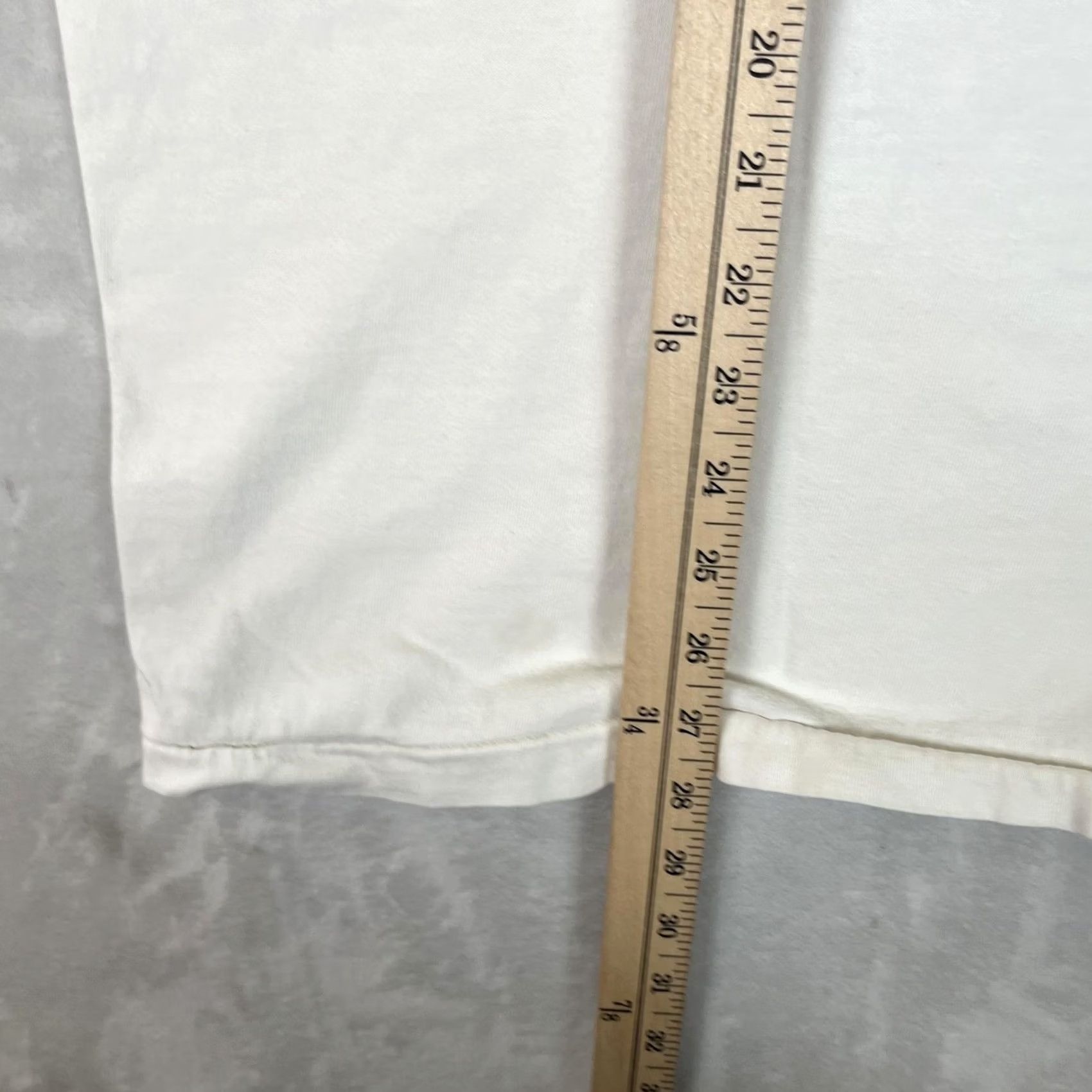 Hanes VINTAGE Hanes Beefy-T Shirt Mens XL White Graphic Famous Smoke Shop 90s Cigars & Tobacco Crew Neck Short Sleeve Jersey Cotton Preshrunk Made USA Size US XL / EU 56 / 4 - 6 Thumbnail