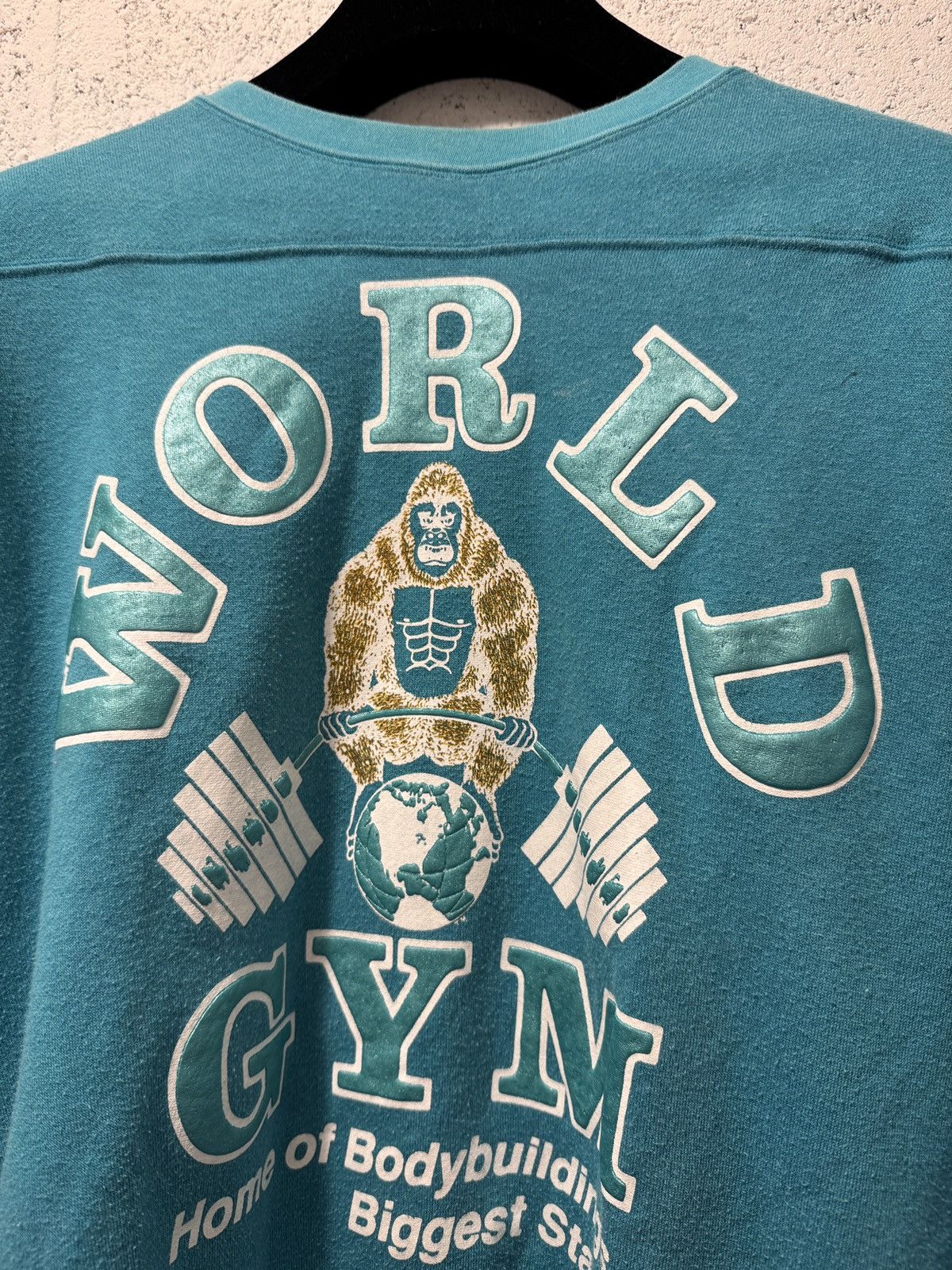 Vintage *RARE* 90s JAPAN WORLD GYM CREWNECK SWEATER GYM FITNESS Size US S / EU 44-46 / 1 - 7 Thumbnail