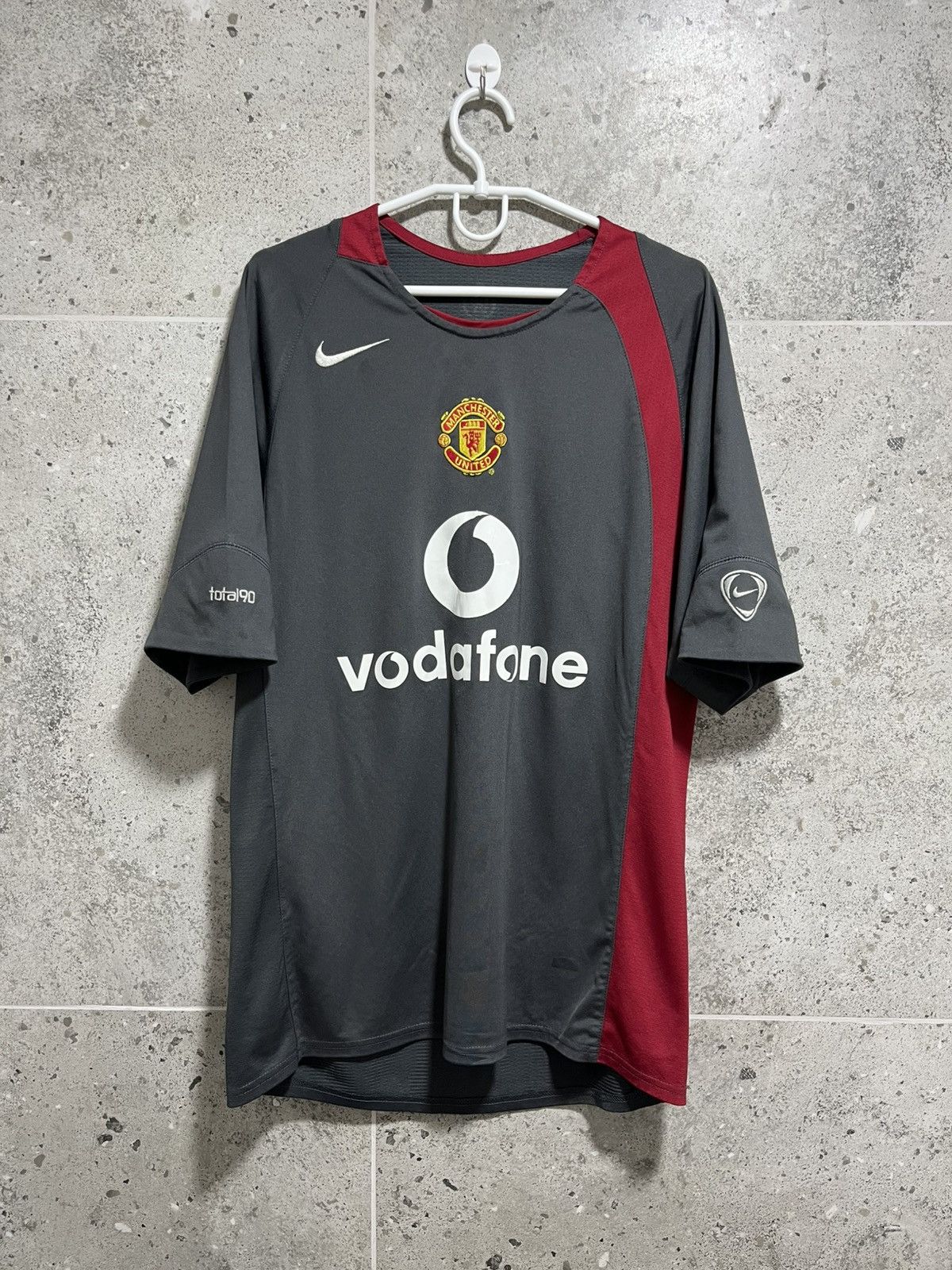 Nike × Vintage Manchester United 2005-2006 Training Football Shirt Size US S / EU 44-46 / 1 - 1 Thumbnail