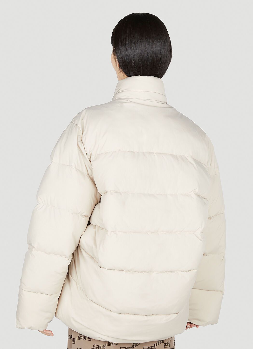 Balenciaga o1bcso1str1124 C-Shape Puffer in Seashell Beige Size M / US 6-8 / IT 42-44 - 5 Thumbnail