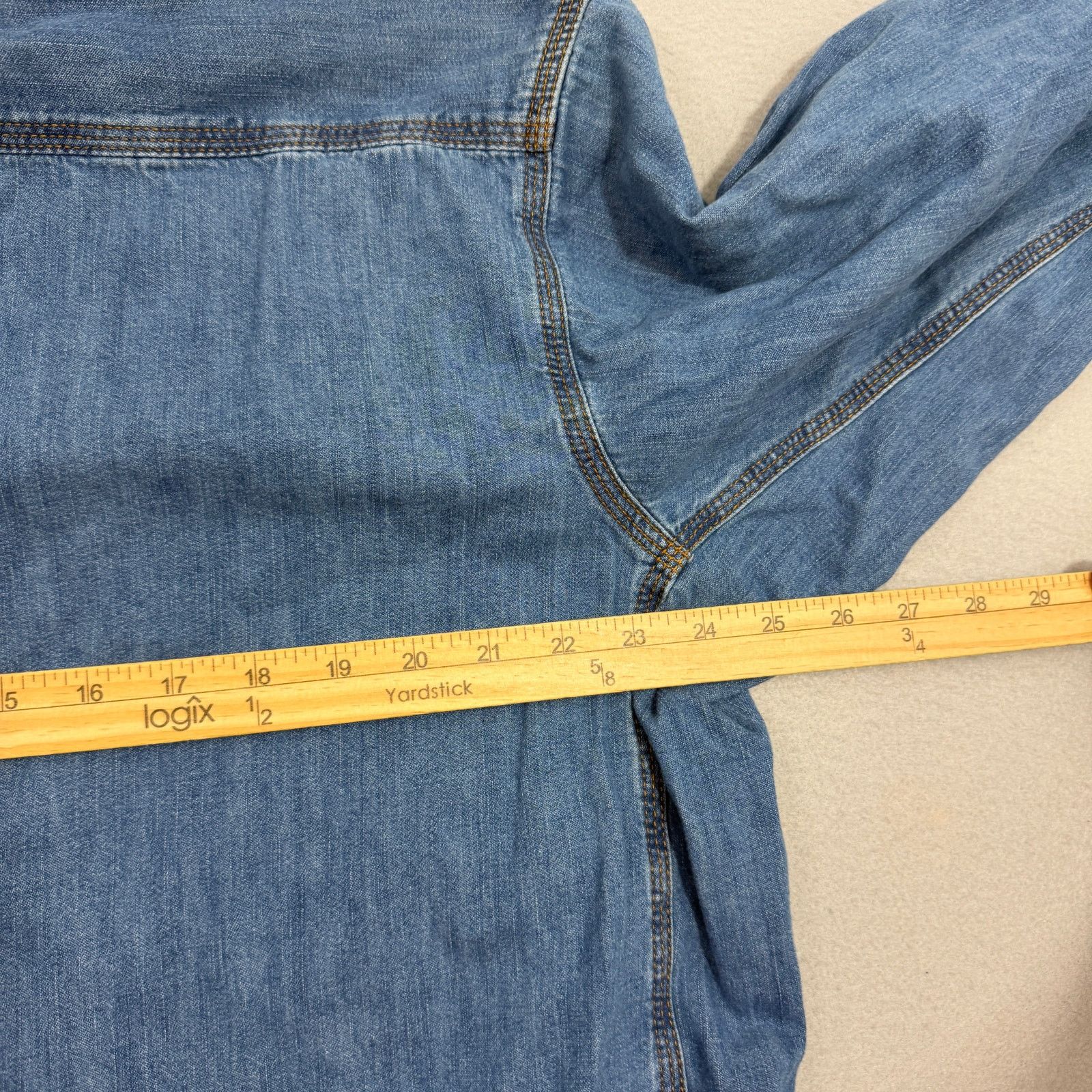 Wrangler Vintage Wrangler Riggs Workwear Denim Shirt Men's XLT Blue Size US XL / EU 56 / 4 - 6 Thumbnail