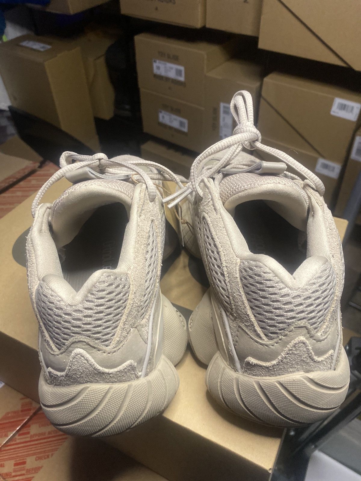 Yeezy adidas Yeezy 500 ‘Taupe Light’ size 5.5M/7W Size US 5.5 / EU 38 - 6 Thumbnail