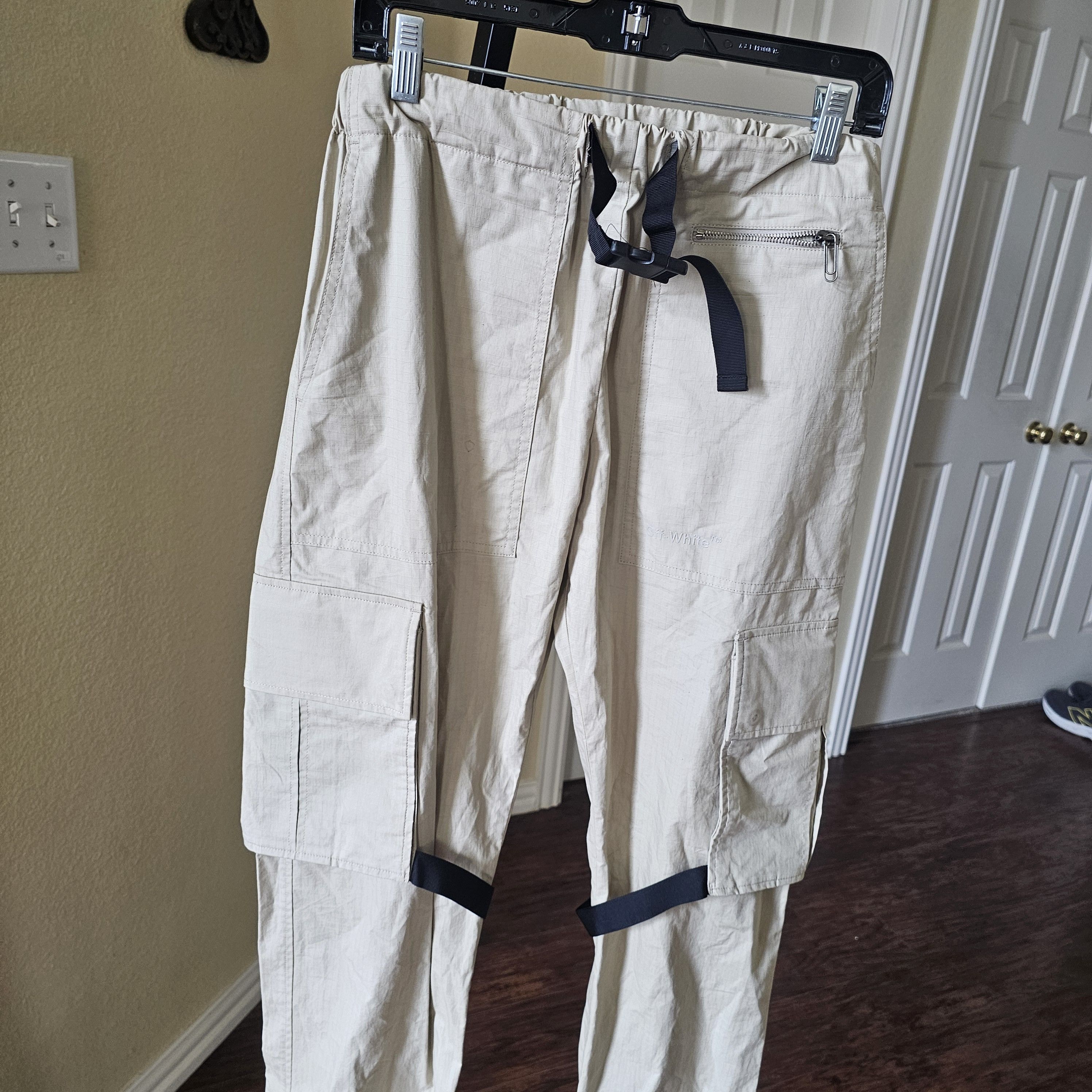 Off-White Off-White Beige Cotton Cargo Pants Size S Size US 32 / EU 48 - 8 Thumbnail