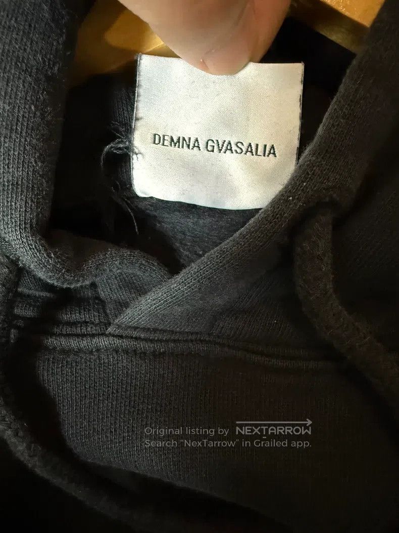 Vetements Vetements Cut-Out Hoodie Size US L / EU 52-54 / 3 - 5 Thumbnail