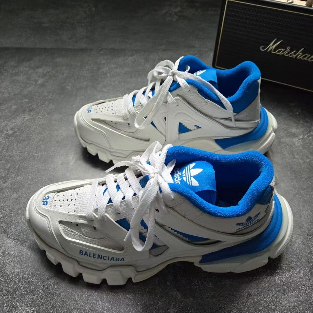 Balenciaga Balenciaga Collab Blue Lowtop Sneakers 38 Men Size US 6 / EU 39 - 1 Thumbnail
