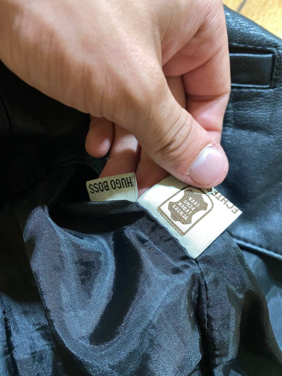 Hugo Boss Vintage Vest Hugo Boss black streetwear Y2K Size 40R - 4 Thumbnail