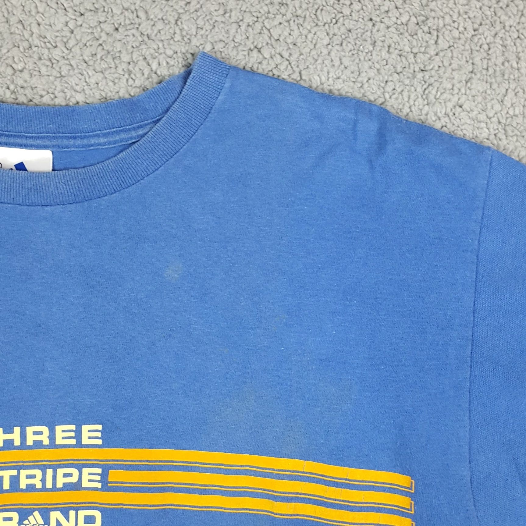 Adidas Vintage Adidas T-Shirt Men Medium Blue Distressed Retro Sports 90s Y2K Logo Fade Size US M / EU 48-50 / 2 - 7 Thumbnail