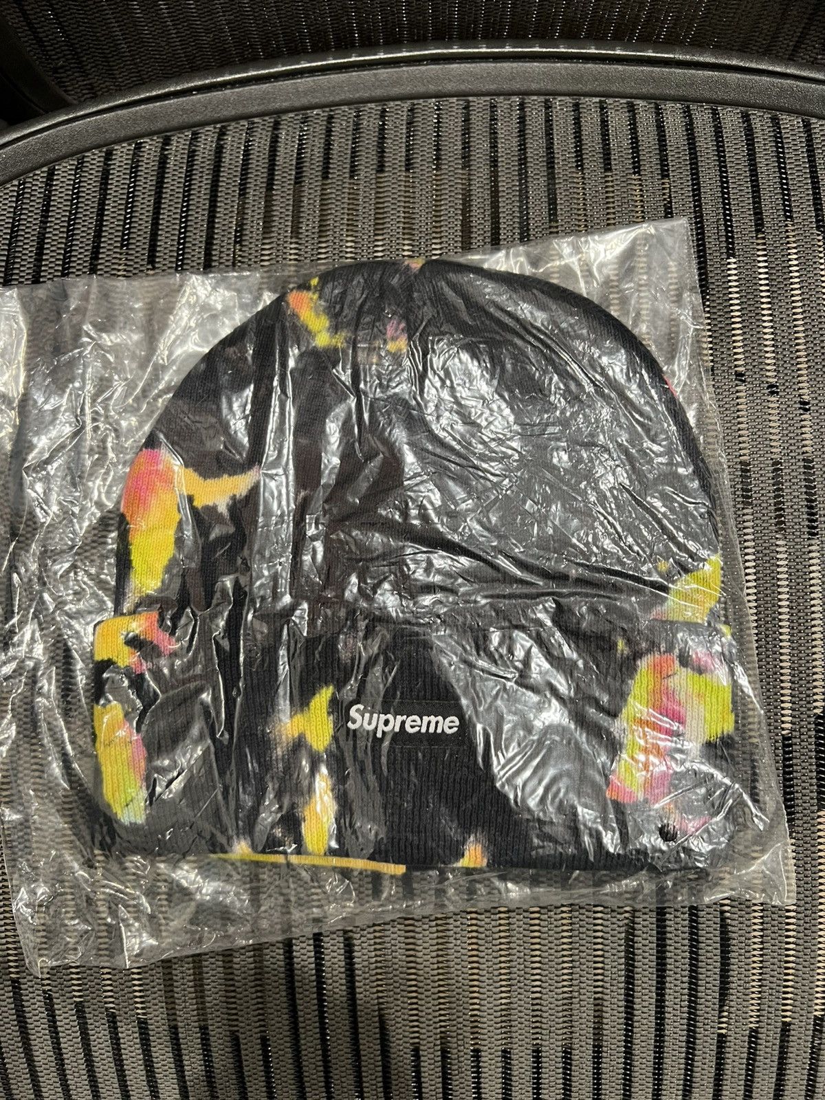 Supreme Supreme Splatter Dyed Beanie SS20 Size ONE SIZE - 2 Thumbnail