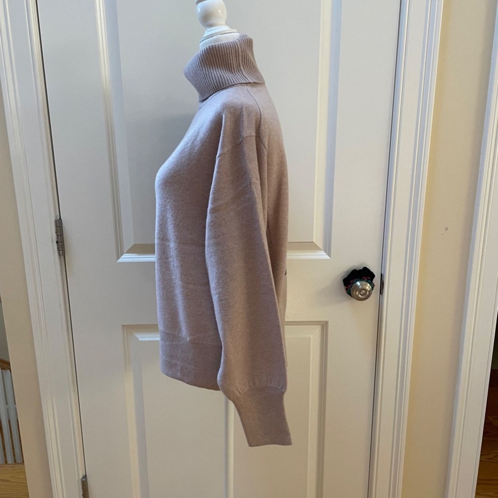 360Cashmere Zara Skull Back Turtle Neck Sweater from 360 Cashmere Size M / US 6-8 / IT 42-44 - 3 Thumbnail