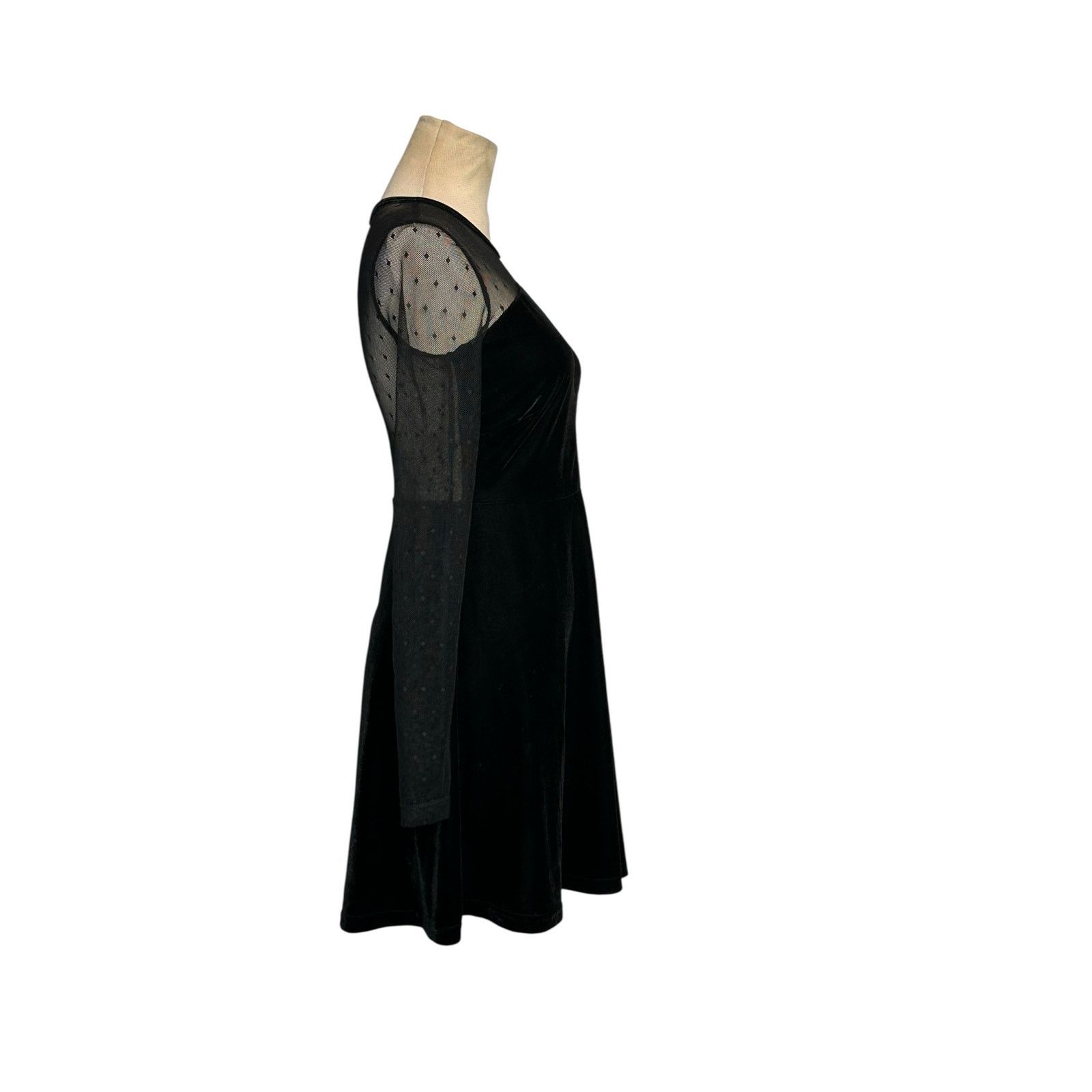 Forever 21 Forever 21 Black Sheer Suede Long Sleeve Mini Dress size S Size S / US 4 / IT 40 - 5 Thumbnail