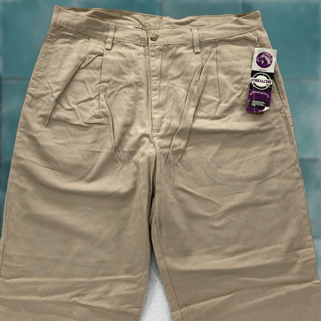 Jordache VINTAGE Jordache Urban Fatigues Chino Pants Mens 38x34 Beige Relaxed Taper NWT Size US 38 / EU 54 - 1 Thumbnail