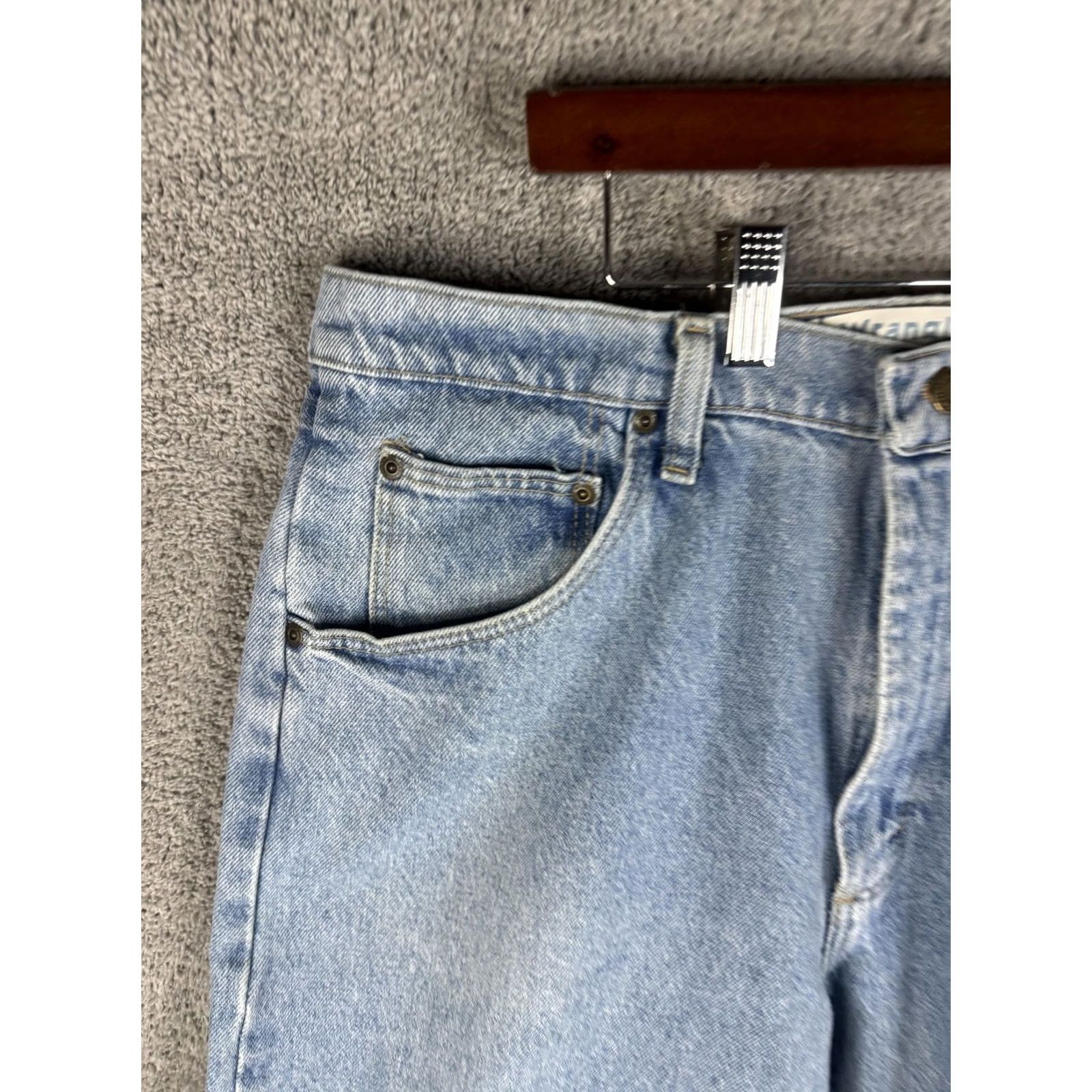 Wrangler Wrangler Jeans Mens 36x32 Light Blue Regular Denim Straight Leg Premium Denim/Jeans Regular 36 Blue Mens Size US 36 / EU 52 - 2 Thumbnail