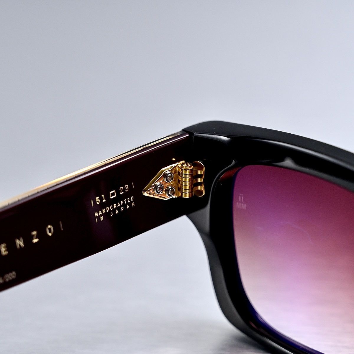 Jacques Marie Mage JACQUES MARIE MAGE ENZO EPOXY CHARLET SUNGLASSES Size ONE SIZE - 8 Thumbnail