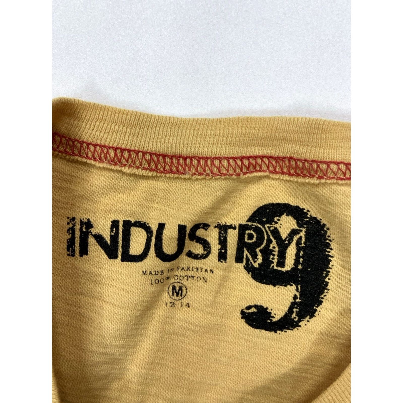 Logo 7 Industry 9 T-Shirt Women Medium Yellow Short Sleeve Crew Neck Size M / US 6-8 / IT 42-44 - 4 Thumbnail