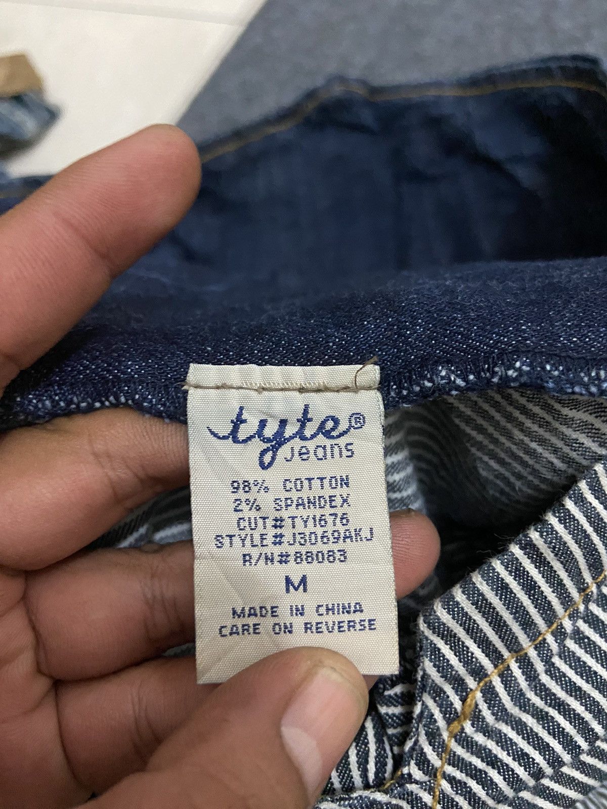 Japanese Brand × Vintage Vintage Y2K tyte denim vest women Size XS / US 0-2 / IT 36-38 - 7 Thumbnail