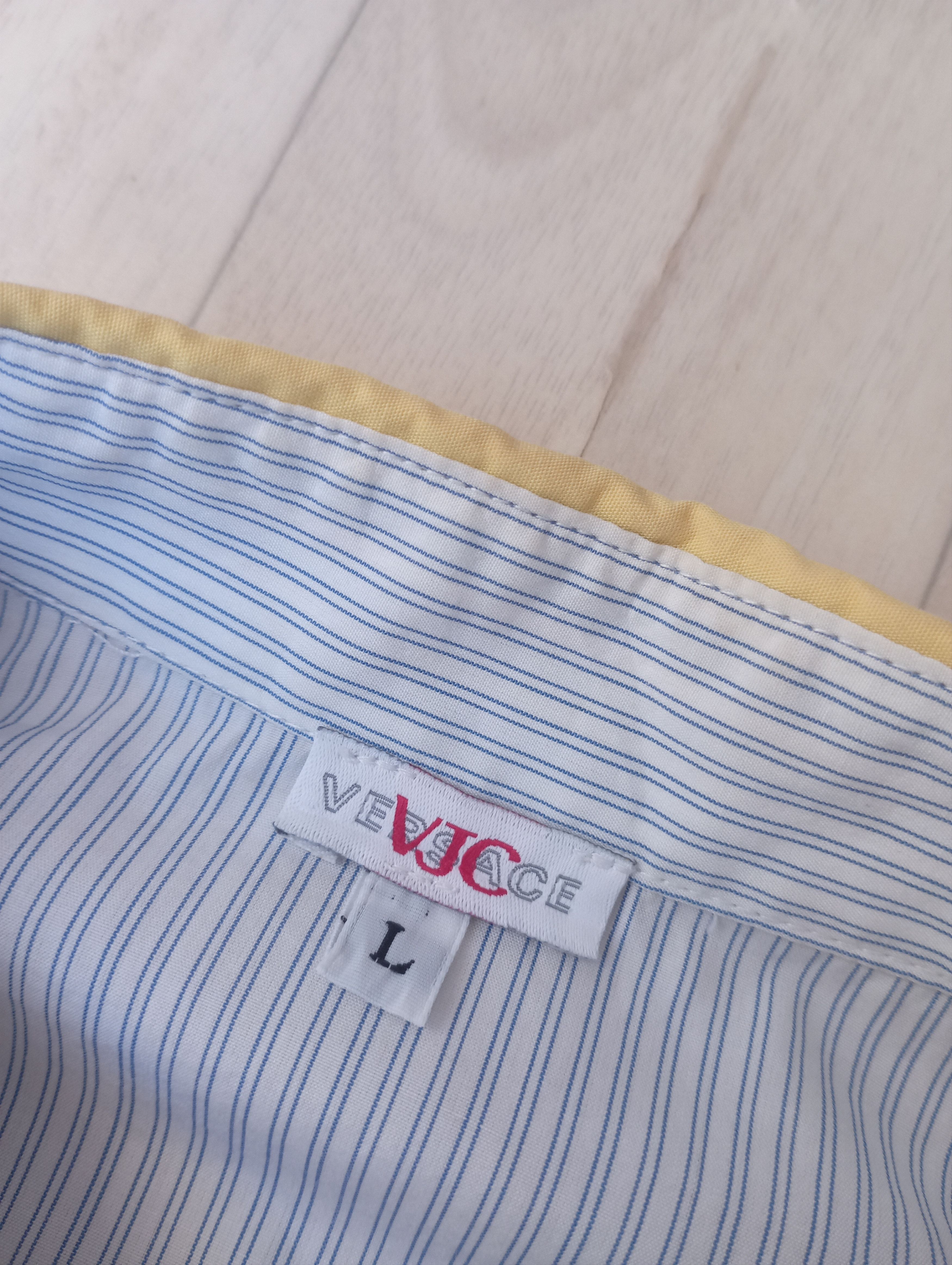 Versace Jeans Couture Versace jeans couture shirt size L Size US L / EU 52-54 / 3 - 3 Thumbnail