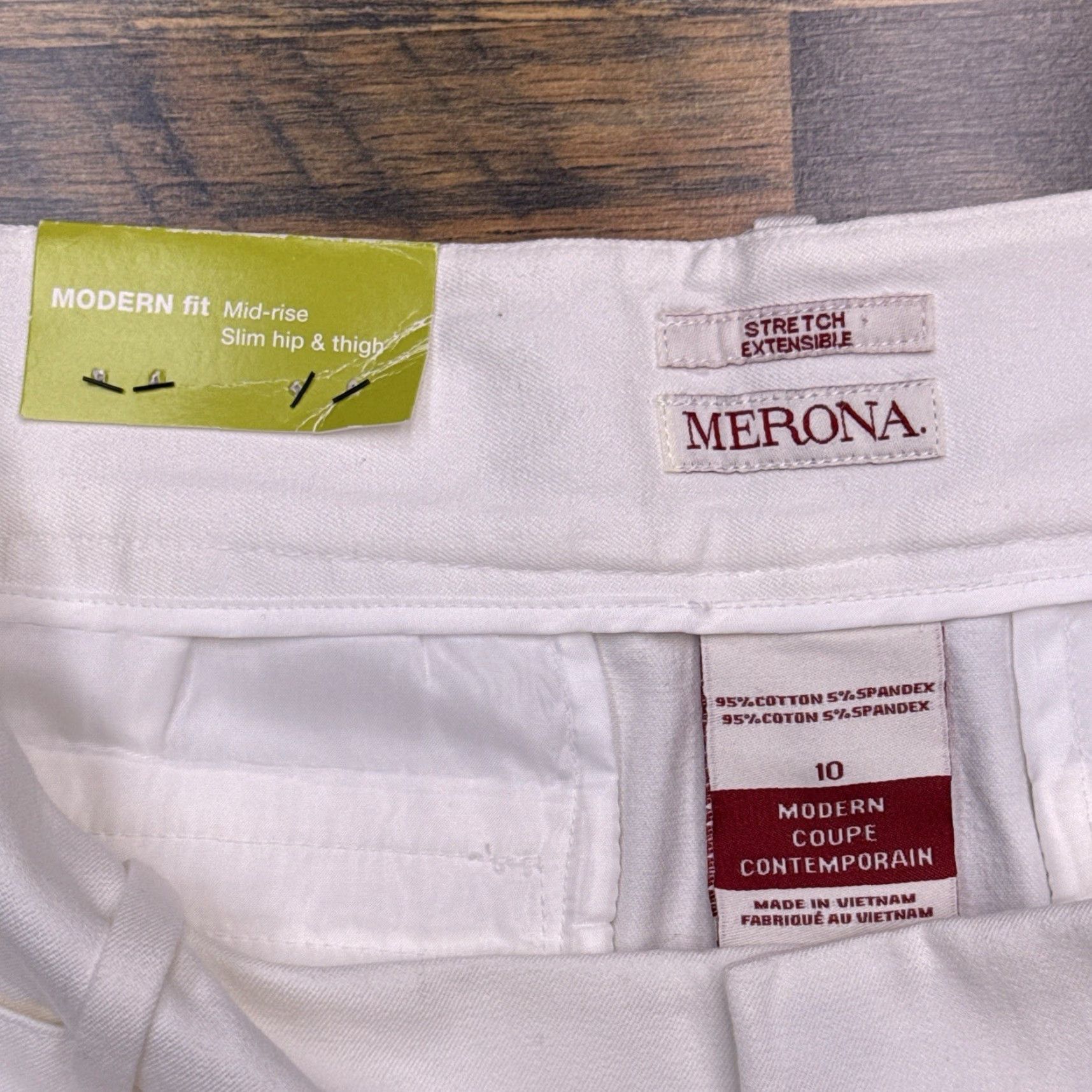 Merona Merona Ankle Pants Womens 10 White Mid Rise Modern Fit Tapered Leg Flat Front Zip Twill Cotton Spandex Machine Washable Size 32" / US 10 / IT 46 - 4 Thumbnail