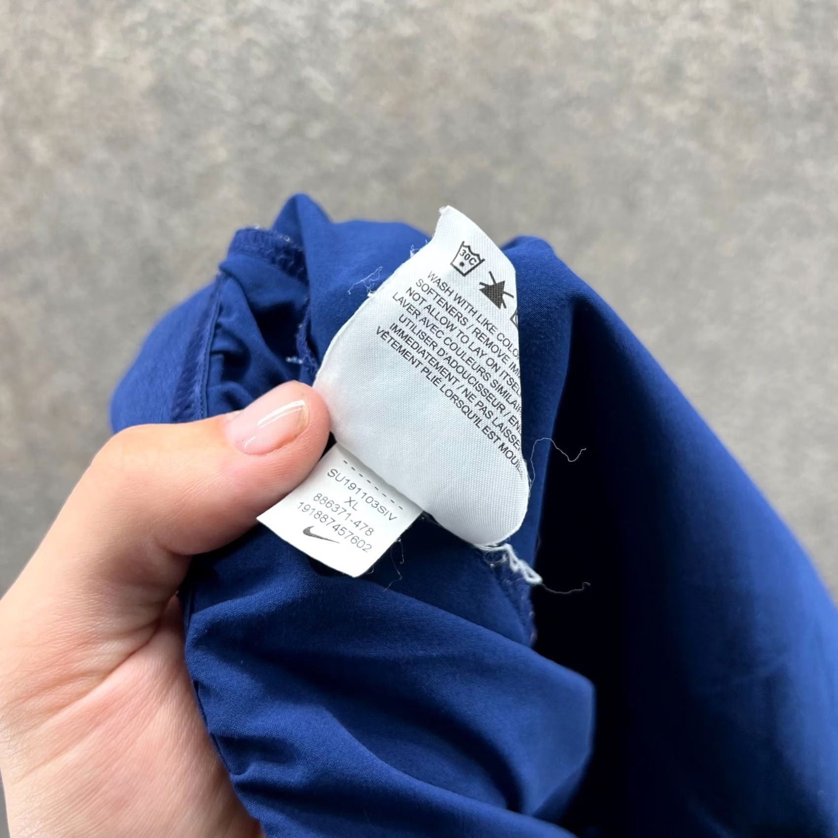 Nike Nike Shorts Mens XL Blue Dri-Fit Lightweight Stretch Swoosh Running Athletic Size US 36 / EU 52 - 6 Thumbnail