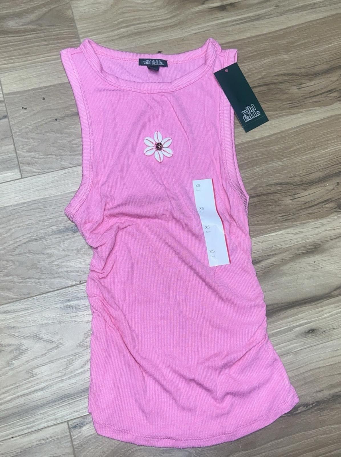 Other Wild Fable Ribbed Tank Top Ruched Sides Pink W/Flower Size XS / US 0-2 / IT 36-38 - 1 Preview