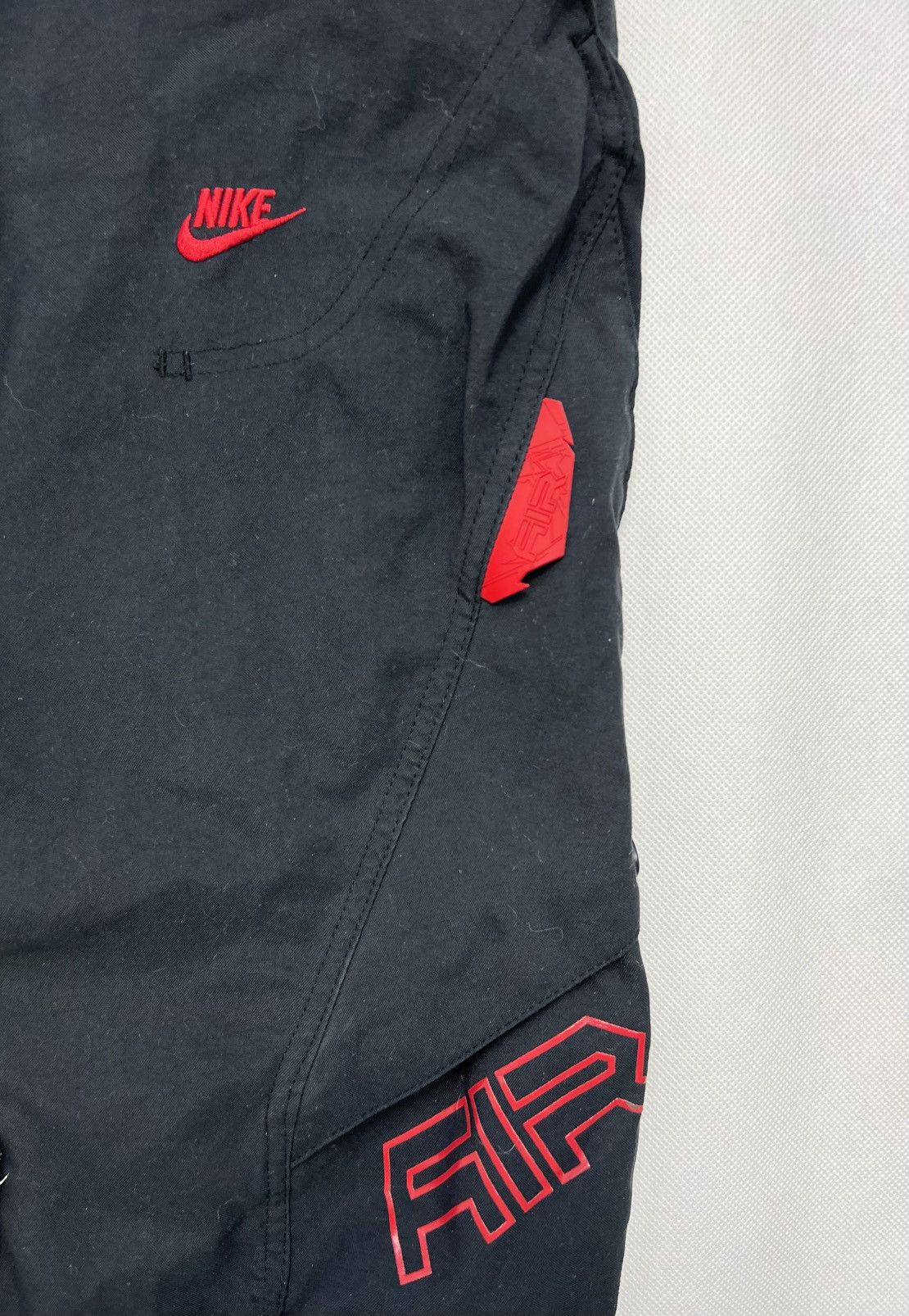 Nike Shorts Nike AIR Black Logo Vintage 00’s Y2K Size US 36 / EU 52 - 2 Thumbnail