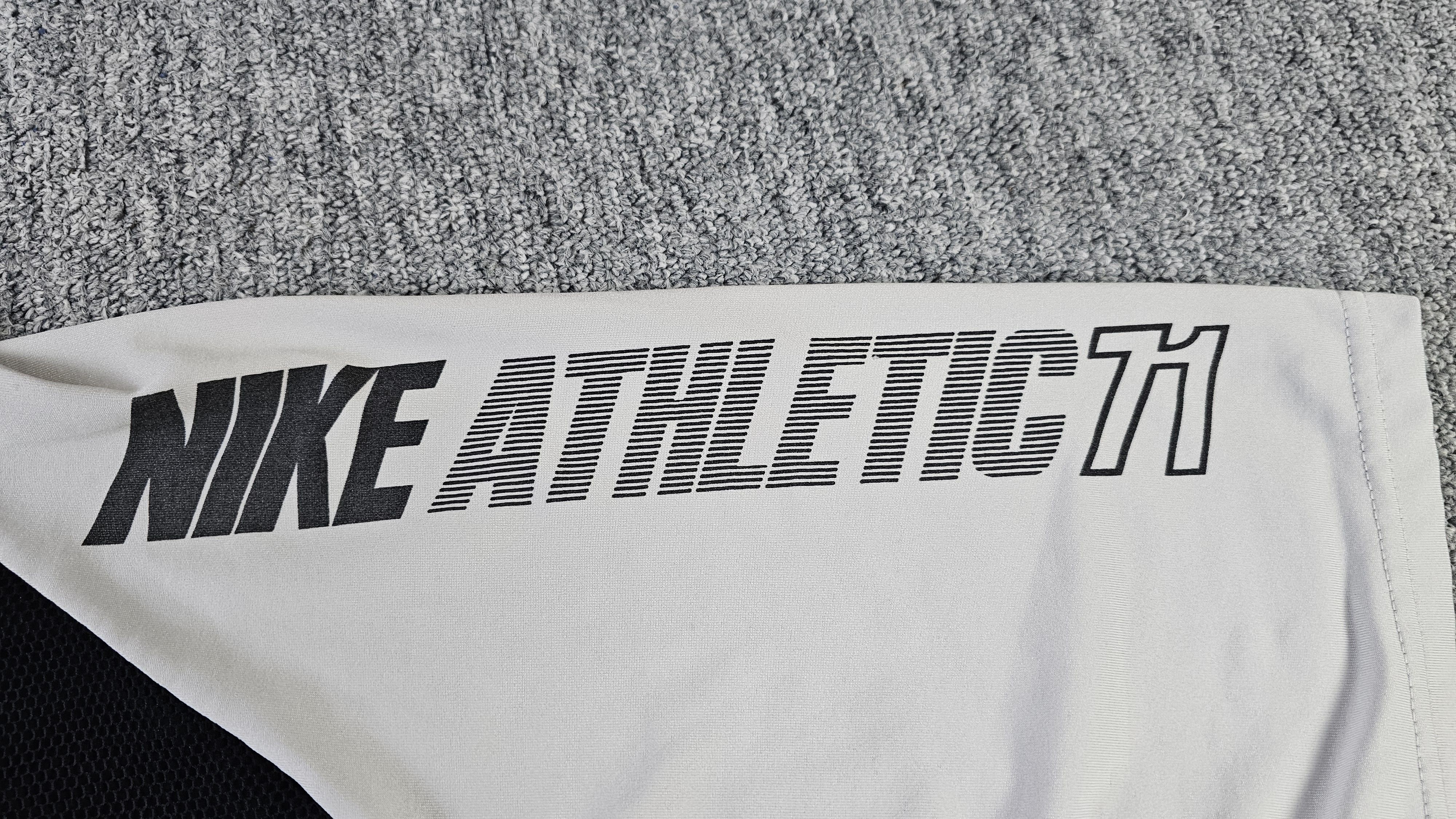 Nike Vintage Nike Athletics Shirt Mens Size L Mesh 1997 USA Made Size US L / EU 52-54 / 3 - 6 Thumbnail