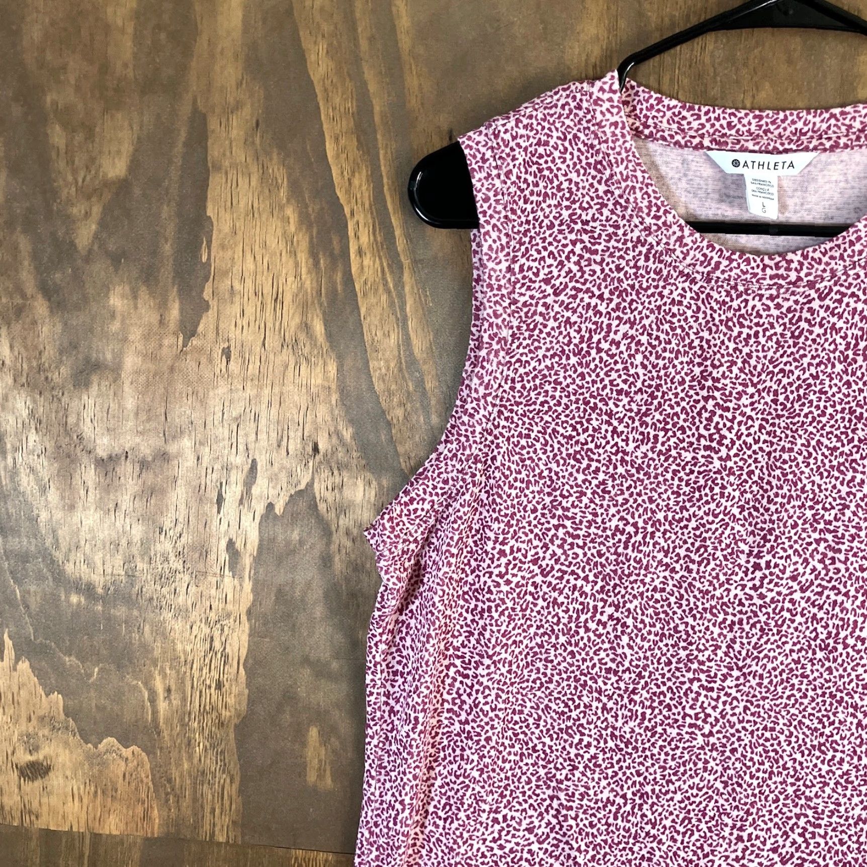 Athleta Athleta Womens Shirt Pink Micro Cheetah Athletic Sleeveless Breezy Tank Large Size L / US 10 / IT 46 - 4 Thumbnail