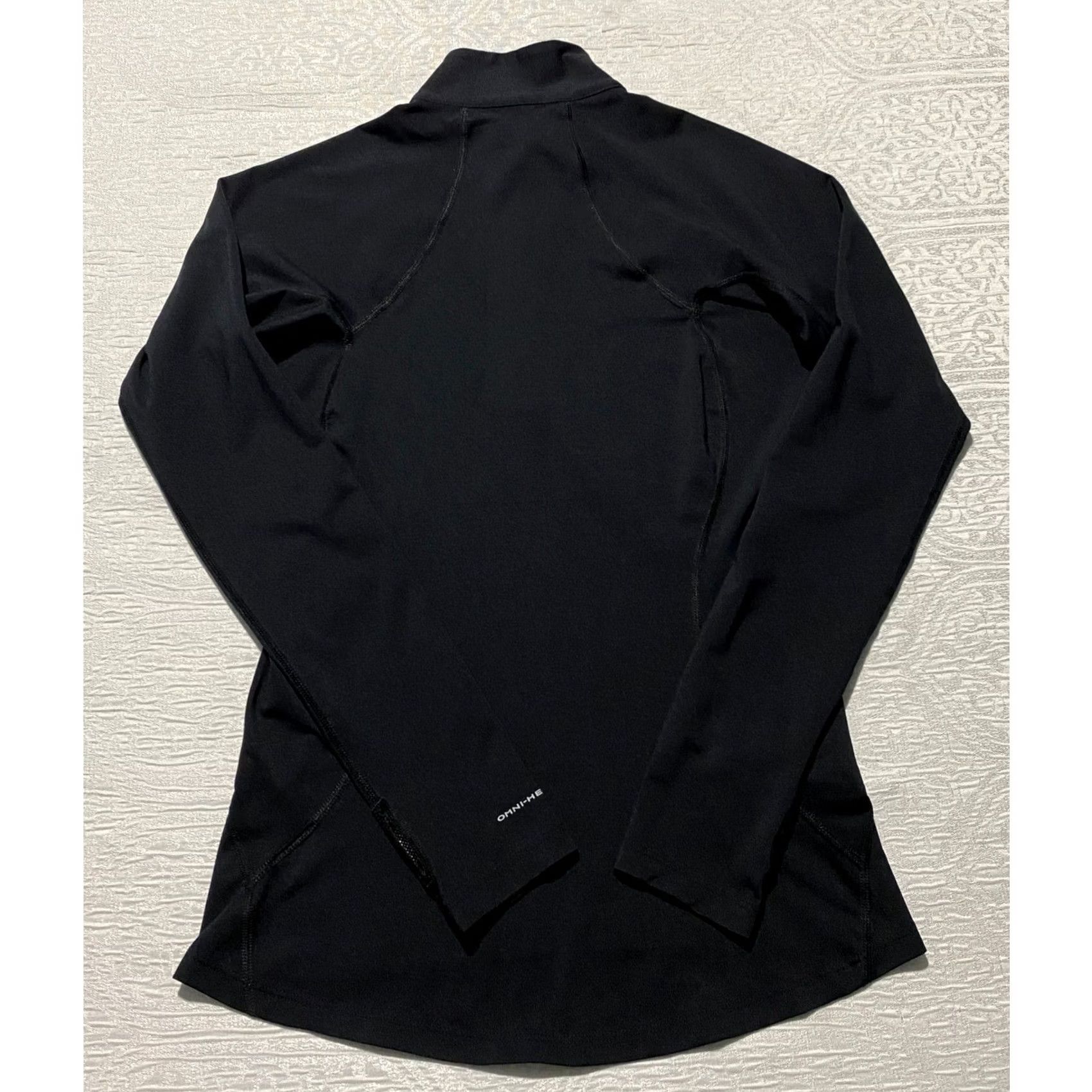 Layer 8 Columbia Womens XS Black Omni-Heat Thermal Base Layer Pullover Top Size XS / US 0-2 / IT 36-38 - 2 Thumbnail