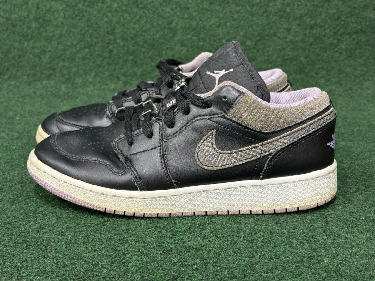 Jordan Brand Air Jordan 1 Low Houndstooth GS DH0570-015 Size US 5.5 / EU 38 - 1 Thumbnail
