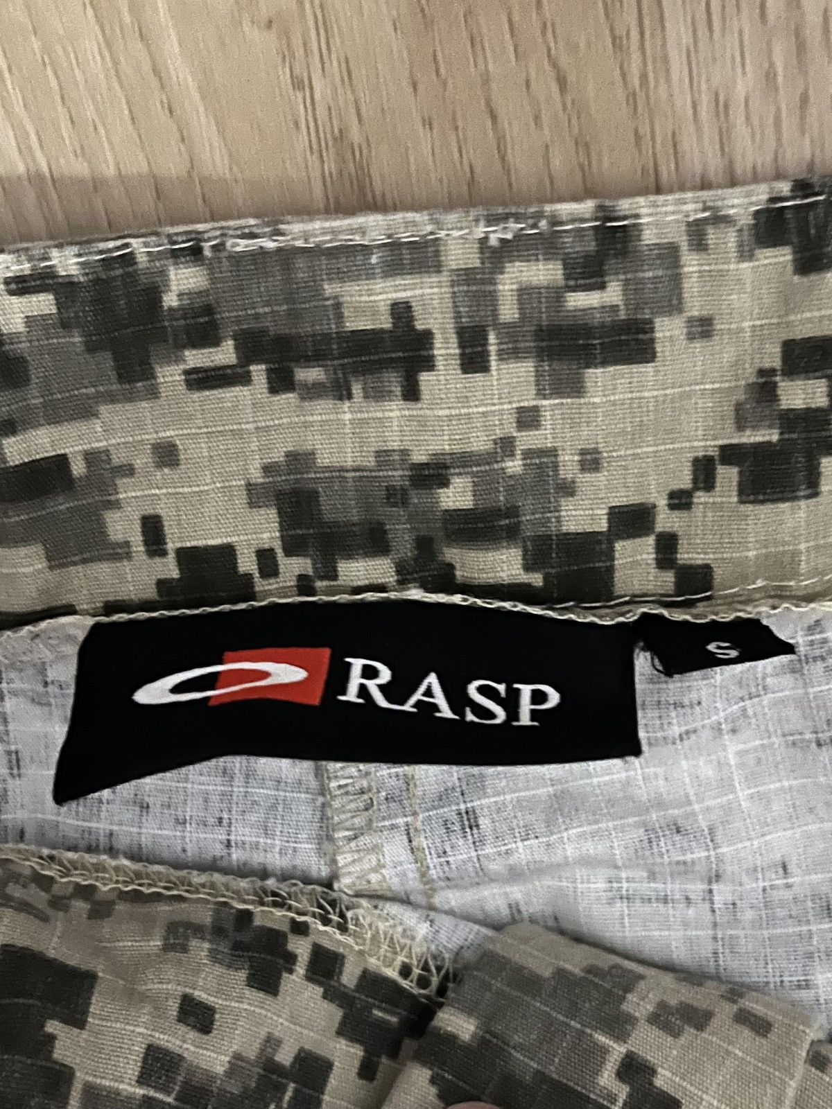 The GV Gallery Gvgallery Digital Camo Cargos Size US 32 / EU 48 - 3 Thumbnail