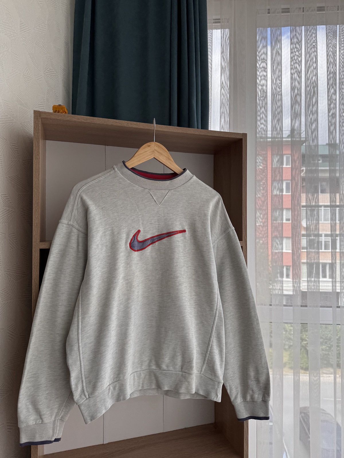 Nike × Vintage Vintage Nike Big Swoosh Distressed Grey Sweatshirt Size US S / EU 44-46 / 1 - 5 Thumbnail