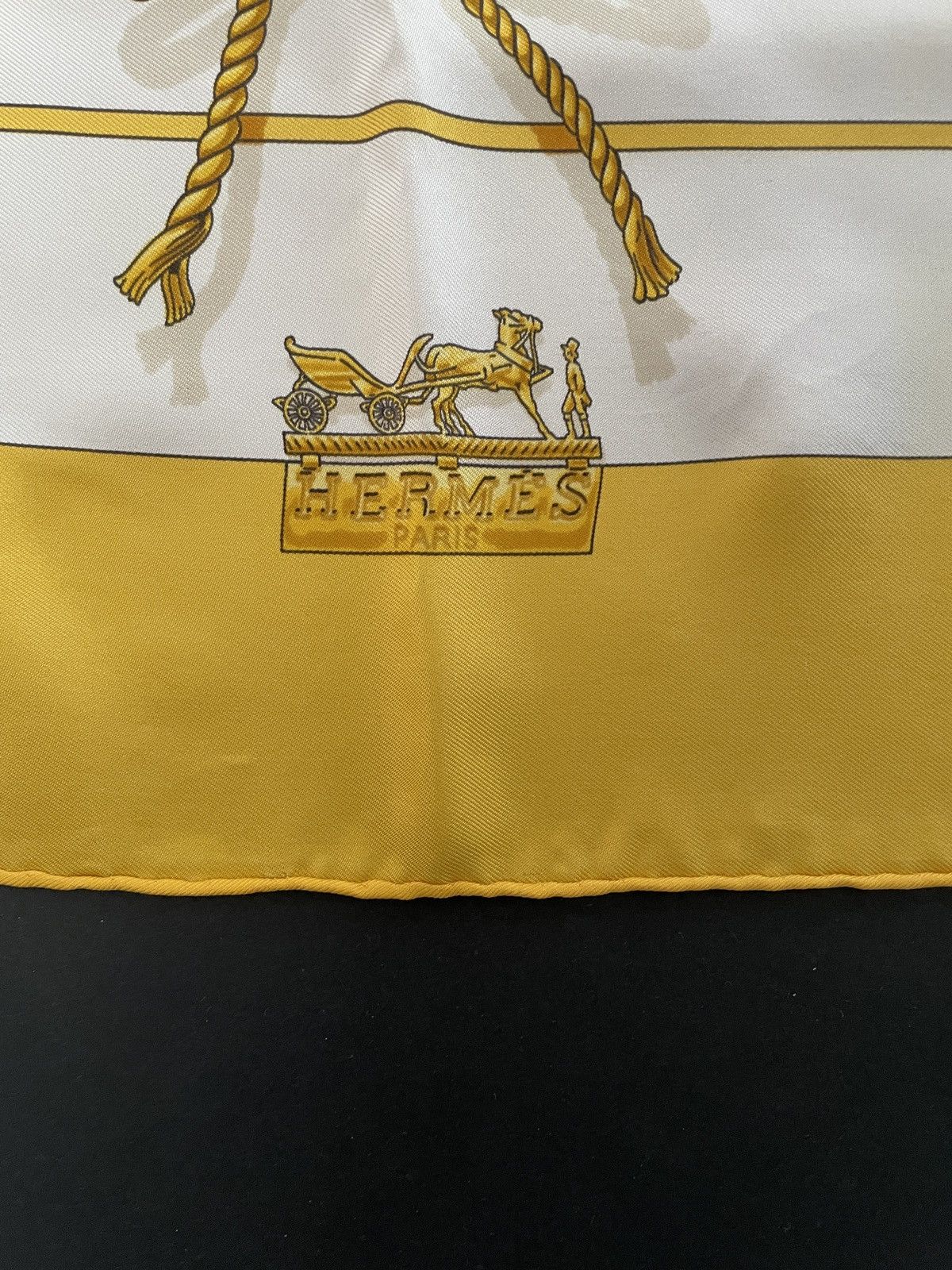 Hermes Hermès Silk Scarf Size ONE SIZE - 3 Thumbnail