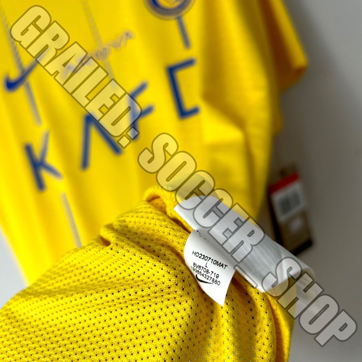 Nike NEW 2023 2024 Al Nassr Ronaldo Nike Home Kit Soccer Jersey L Size US L / EU 52-54 / 3 - 10 Thumbnail