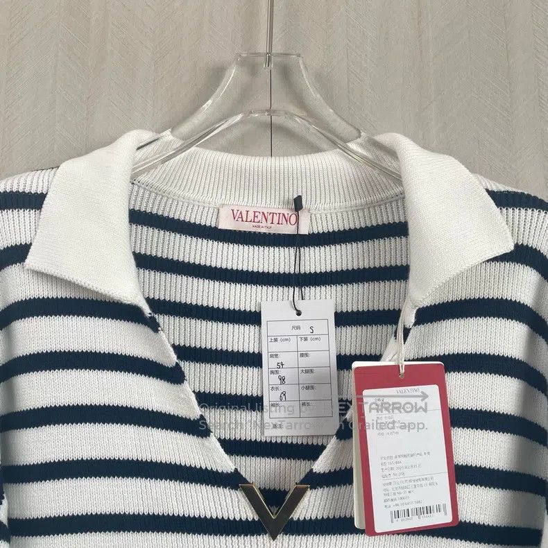 Valentino Valentino Striped V-neck knit sweater Size S / US 4 / IT 40 - 2 Thumbnail