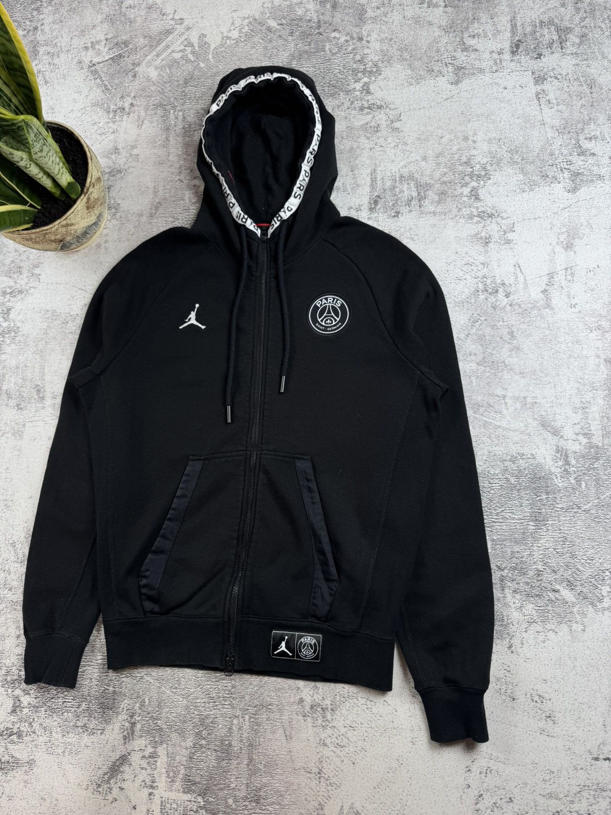 Jordan Brand Nike Jordan PSG Paris Saint Germain Soccer Black Full Zip S Hoodie Pullovover Size US S / EU 44-46 / 1 - 3 Thumbnail