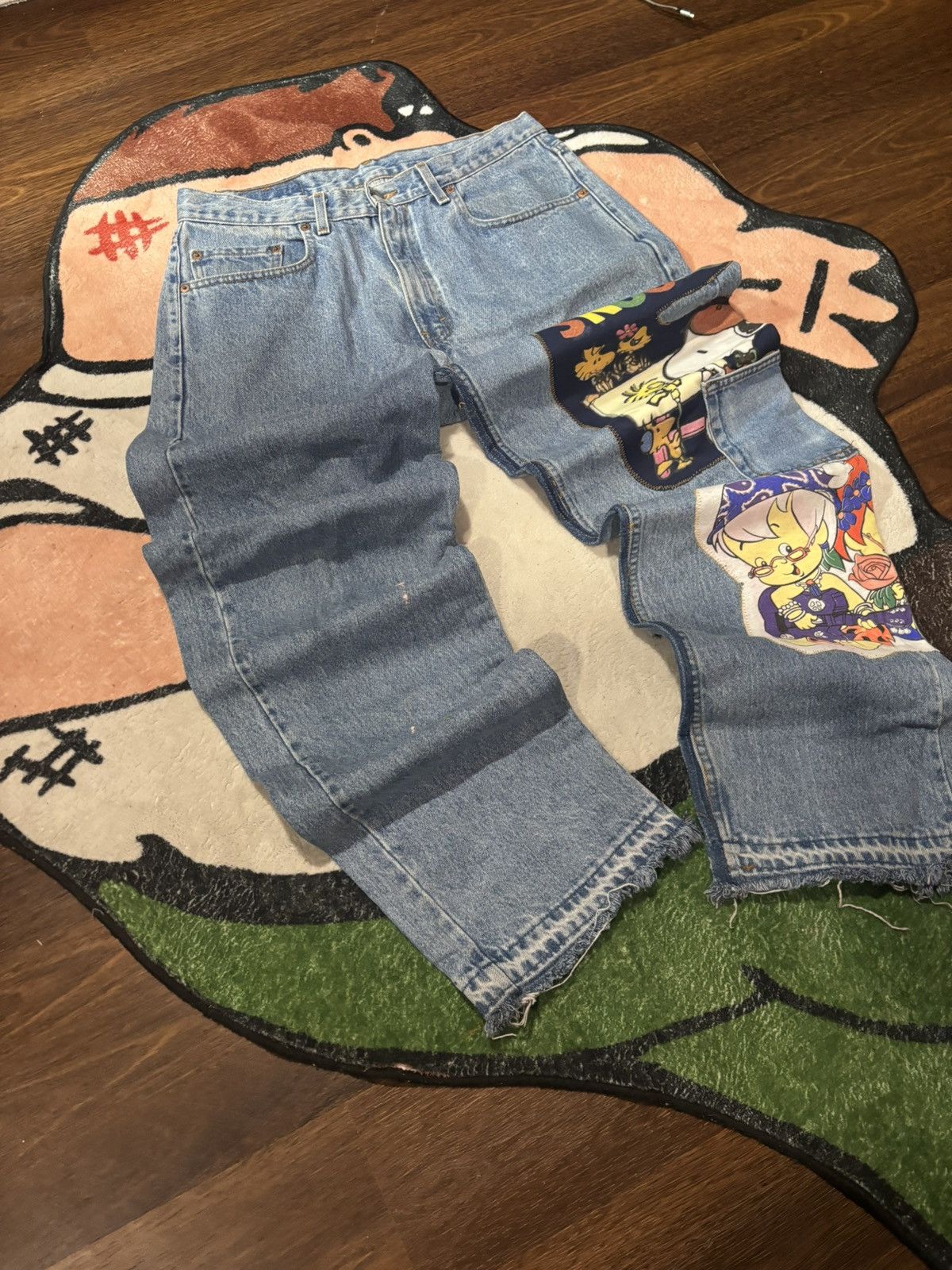 Levi's Vintage Clothing Customized vintage denim jeans with patchwork Disney themed Size US 34 / EU 50 - 3 Thumbnail