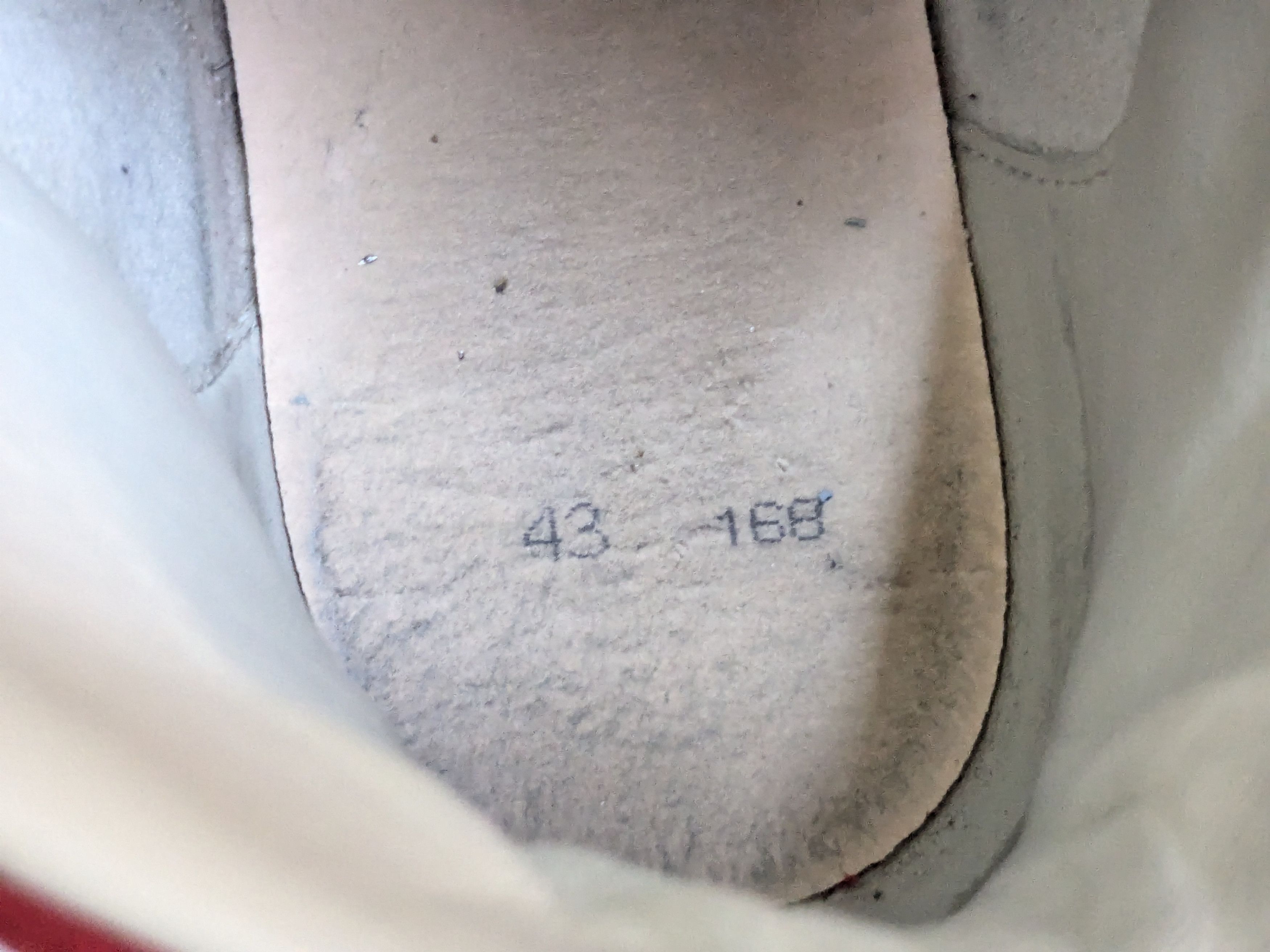 Maison Margiela Maison Margiela GAT Replica Red 10 43 Suede Leather High Size US 10 / EU 43 - 11 Thumbnail