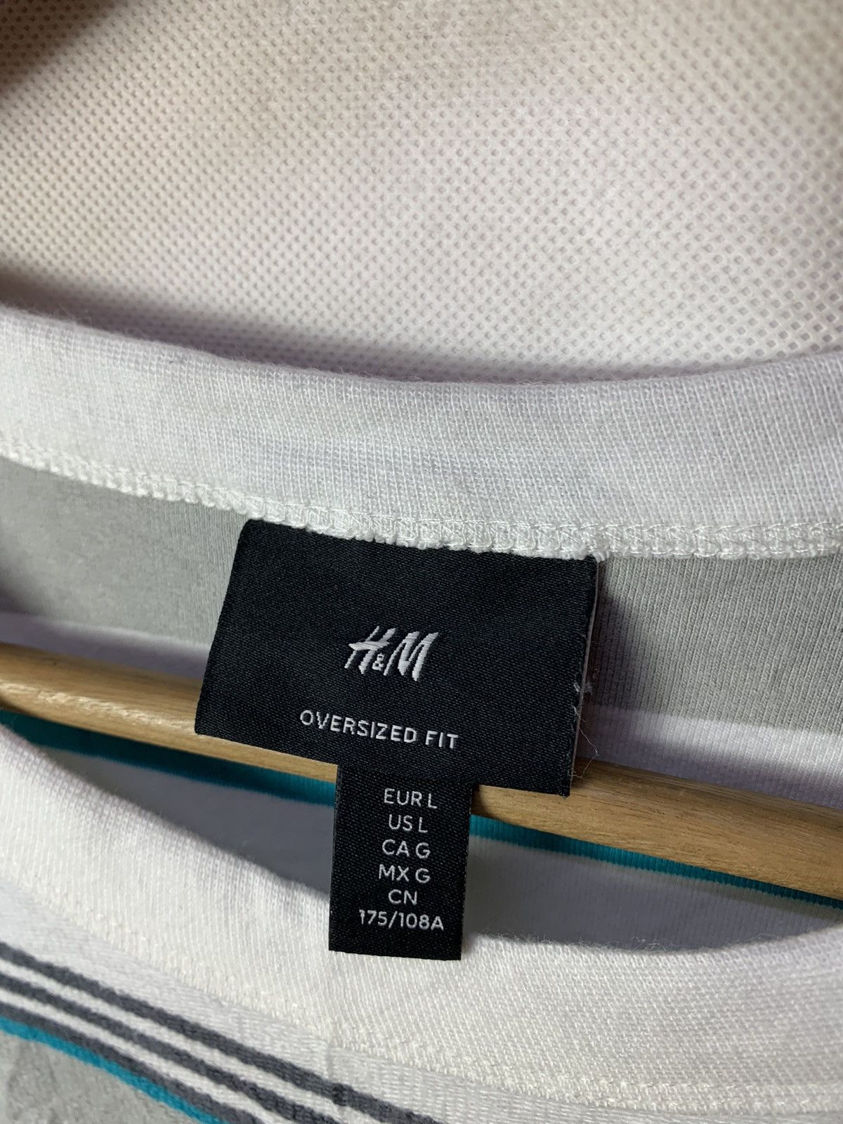 H&M 🔥H&M Oversized Fit Stripes Tee Size US L / EU 52-54 / 3 - 5 Thumbnail