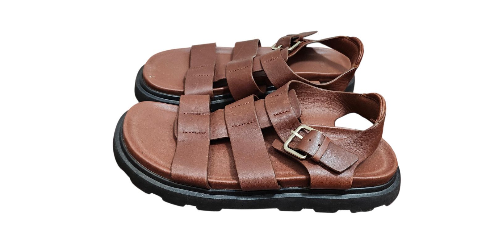 Ugg UGG Capitelle Strap Leather Sandals Women’s Buckle Comfort Size US 10 / IT 40 - 7 Thumbnail