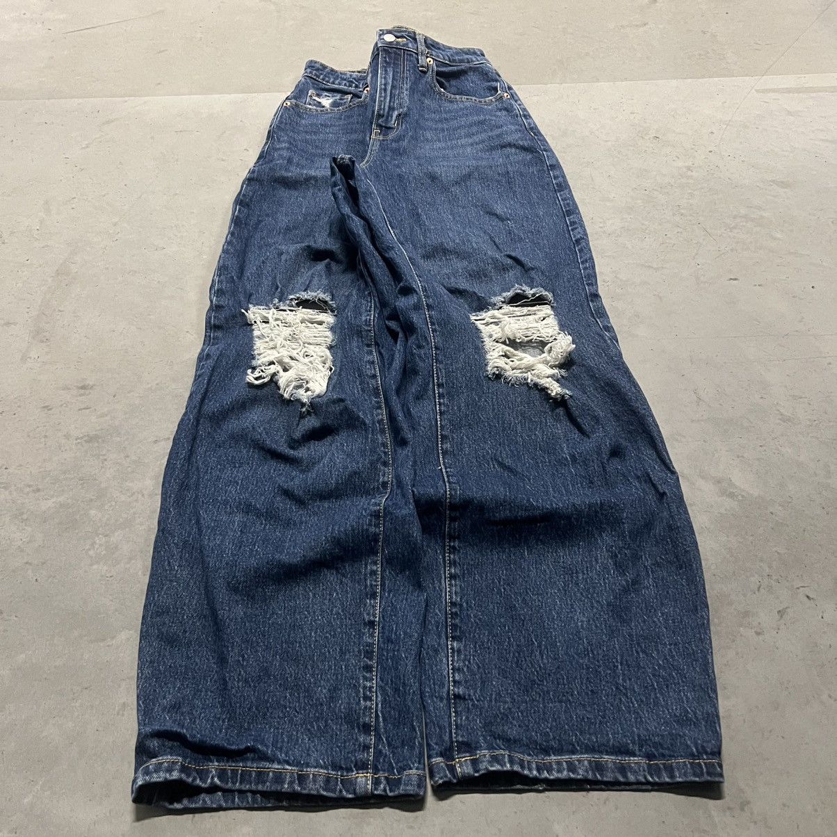 Japanese Brand × Vintage Crazy Vintage Baggy High rise Distressed Ripped Denim jeans Size 26" / US 2 / IT 38 - 1 Thumbnail