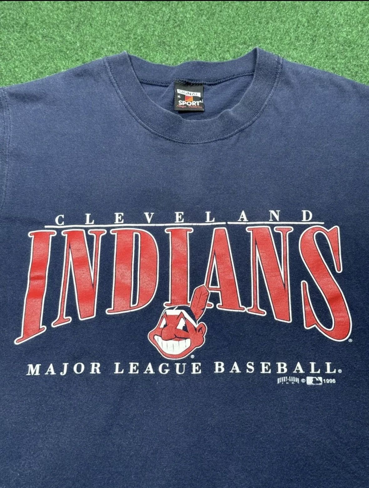 Signal Sport × Vintage Vintage 90s Cleveland Indians Chief Wahoo Mens XL Tank Top Size US XL / EU 56 / 4 - 2 Thumbnail