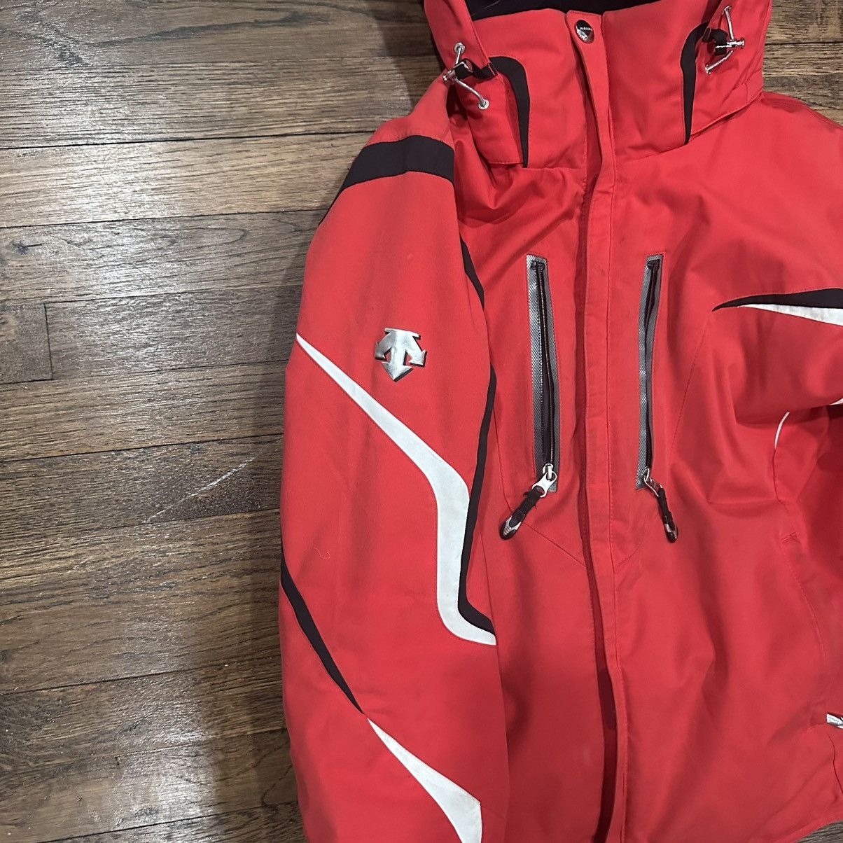 Descente Detente Red ski coat Size US M / EU 48-50 / 2 - 3 Thumbnail