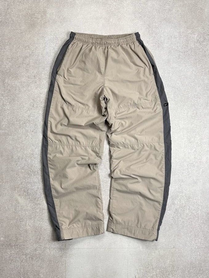 Nike Vintage Nike Swoosh Baggy Nylon Drill Track Pants Sweatpants Size US 34 / EU 50 - 1 Thumbnail