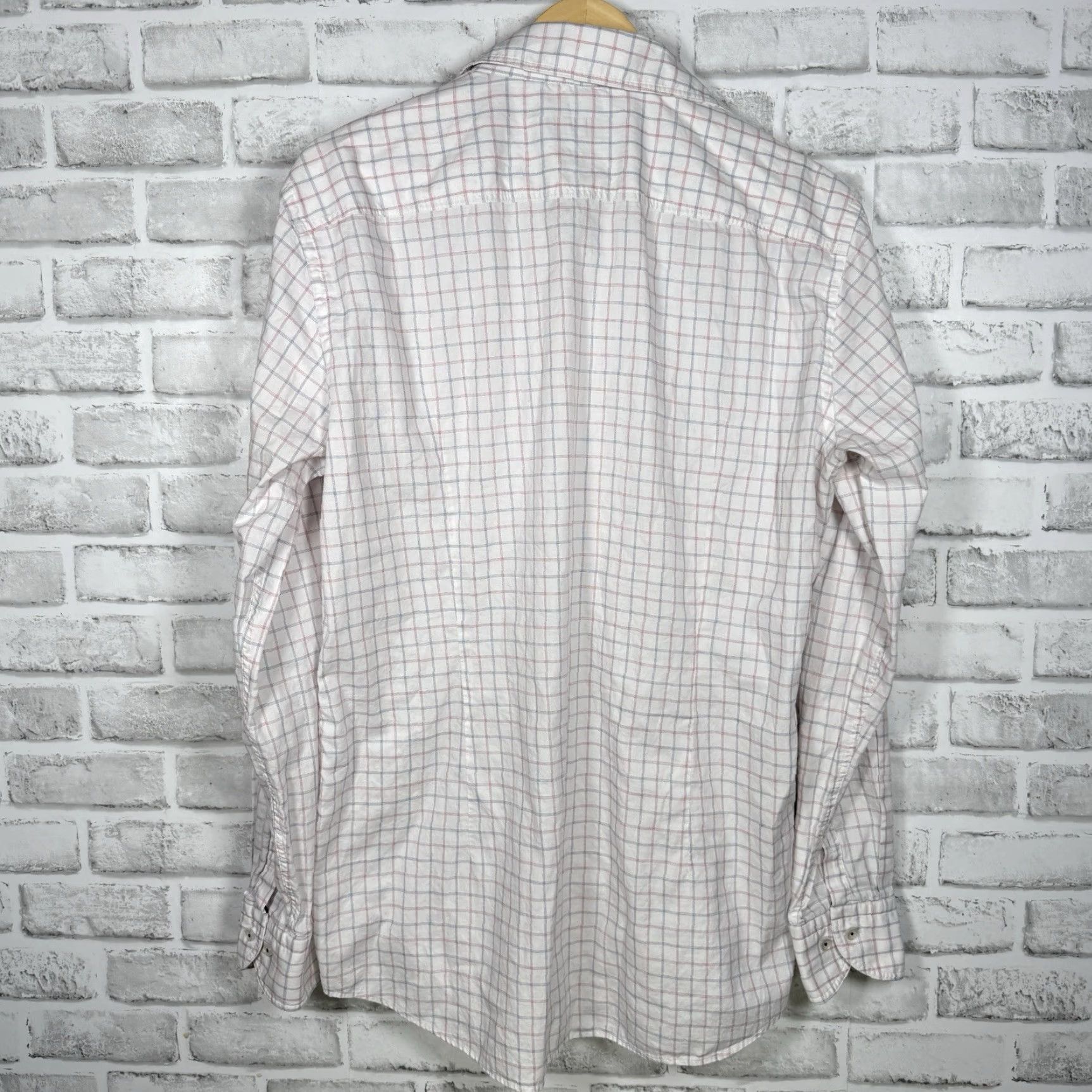Hugo Boss Hugo Boss Slim Fit Plaid Long Sleeve Button Down Mens Size L Size US L / EU 52-54 / 3 - 5 Thumbnail