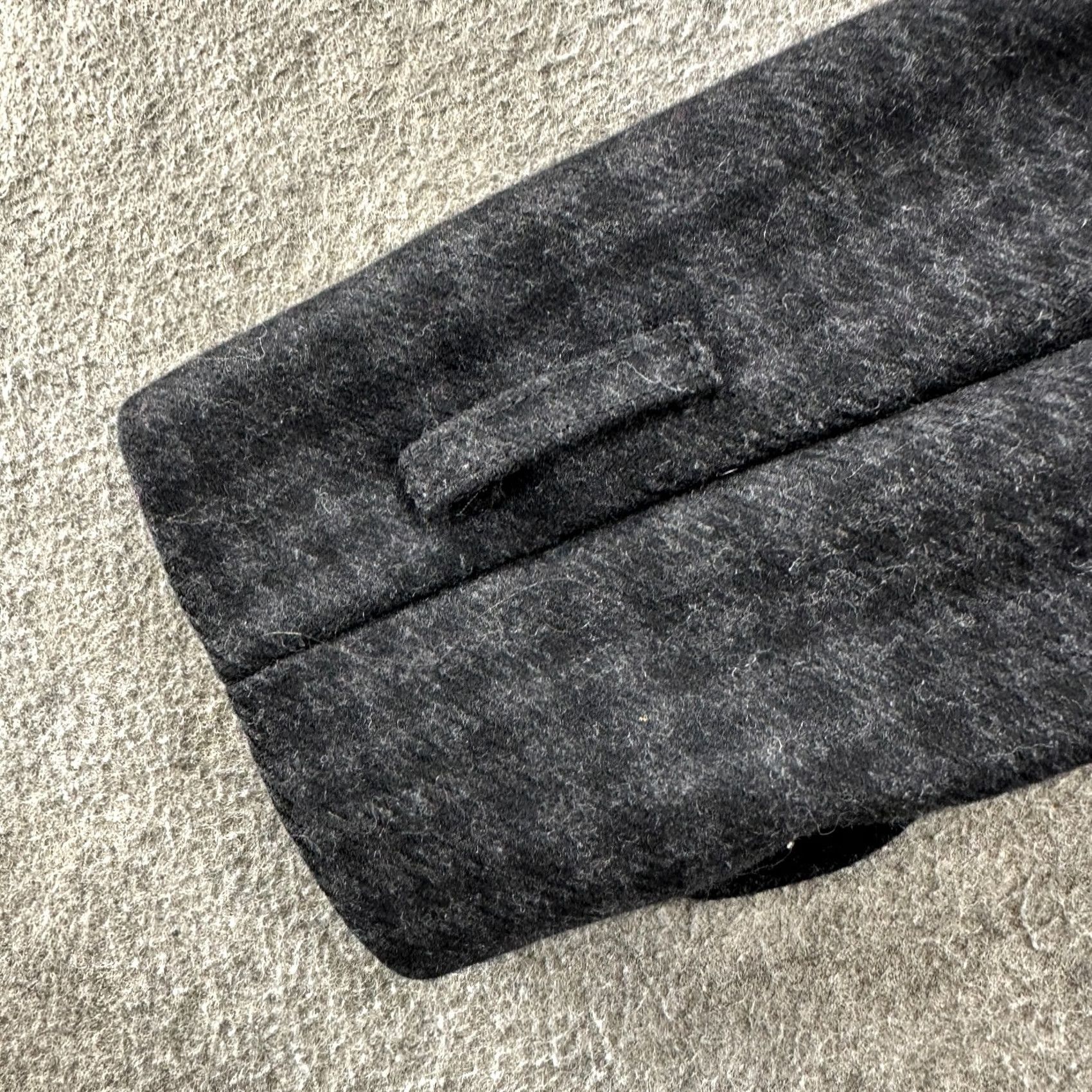 DKNY VINTAGE DKNY Coat Womens 6 Black Long Wool Belted Double Breasted Plaid Y2K Coat Women Regular Long Sleeve 90s Size M / US 6-8 / IT 42-44 - 7 Thumbnail