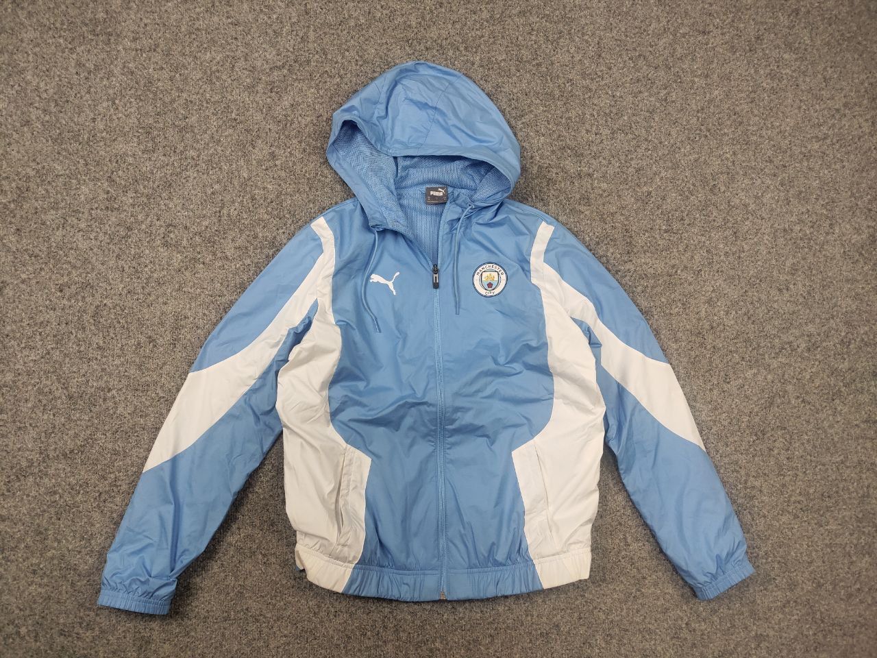 Puma Puma Manchester City Soccer Zip Jacket Blue Hooded Vintage Size US M / EU 48-50 / 2 - 8 Thumbnail