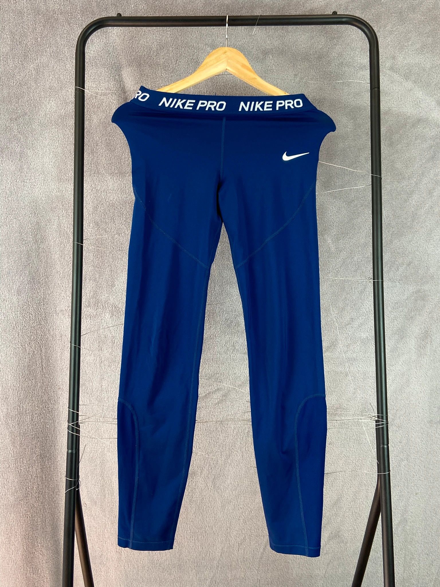 Adidas Pants Nike Pro Navy Vintage Streetwear Y2K High End Size US 32 / EU 48 - 1 Thumbnail