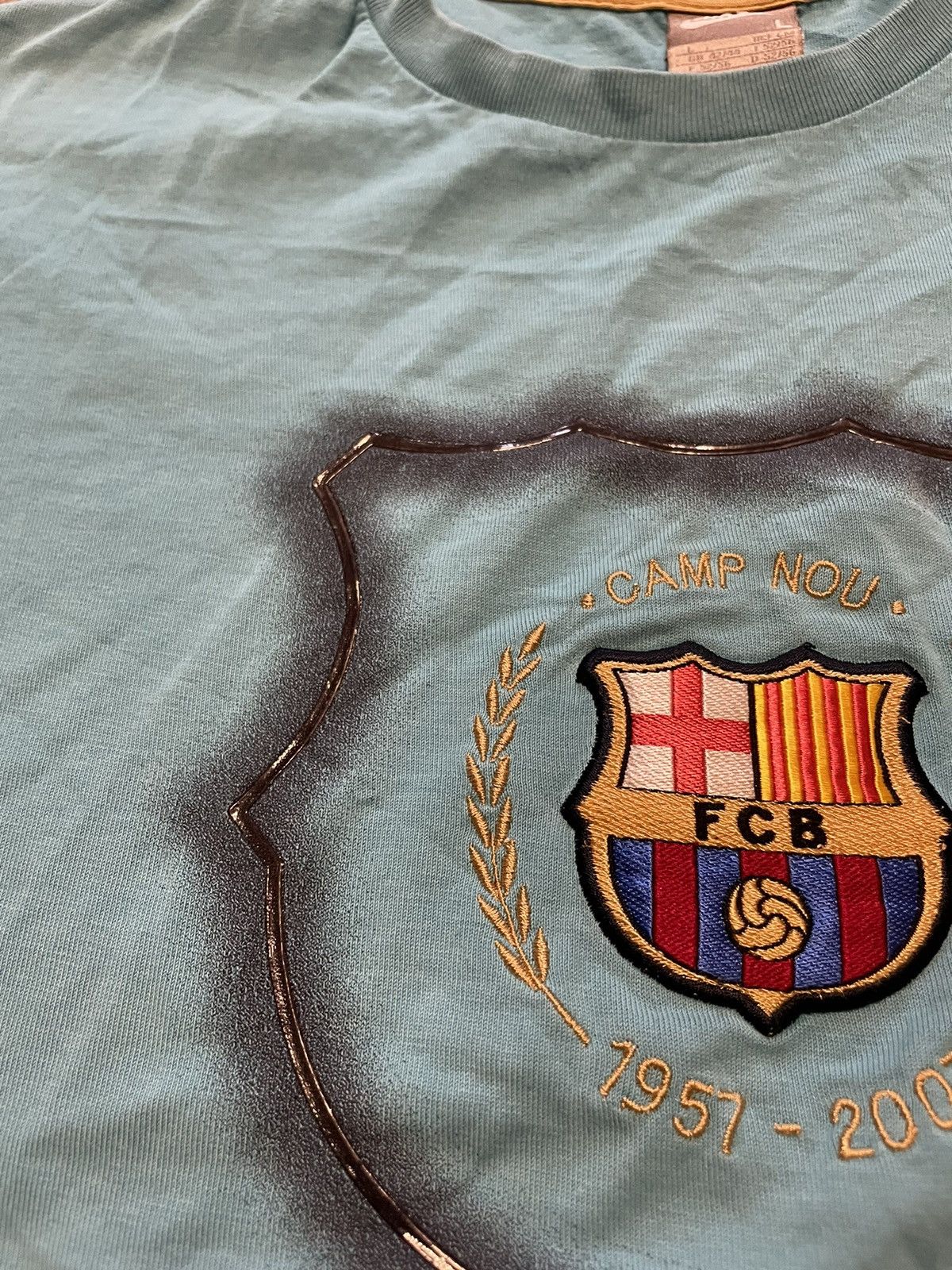 Nike × Vintage Vintage Nike F.C Barcelona T-Shirt Size US L / EU 52-54 / 3 - 4 Thumbnail