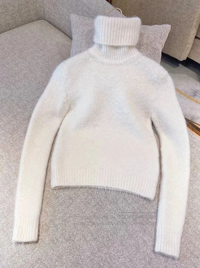 Saint Laurent Paris Saint Laurent Fuzzy White Turtleneck. Size S / US 4 / IT 40 - 1 Thumbnail
