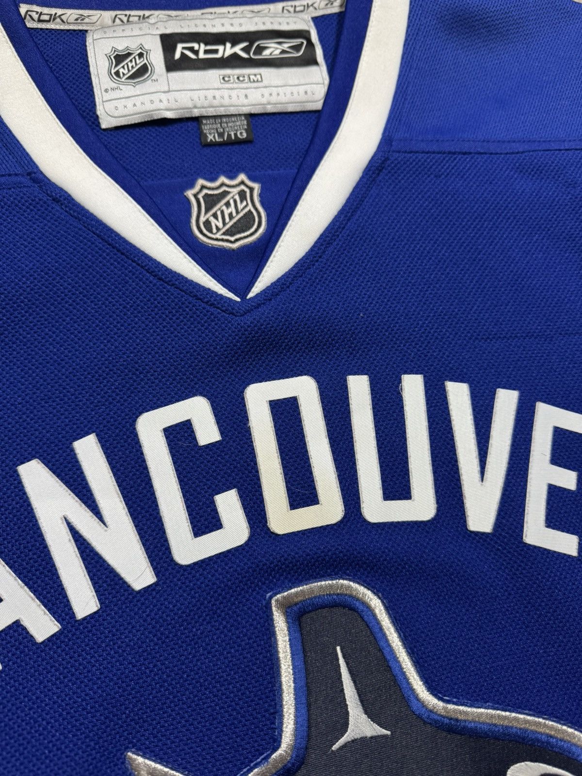 NHL × Reebok × Vintage Vancouver CANUCKS Reebok PREMIER NHL Jersey Size US XL / EU 56 / 4 - 5 Thumbnail