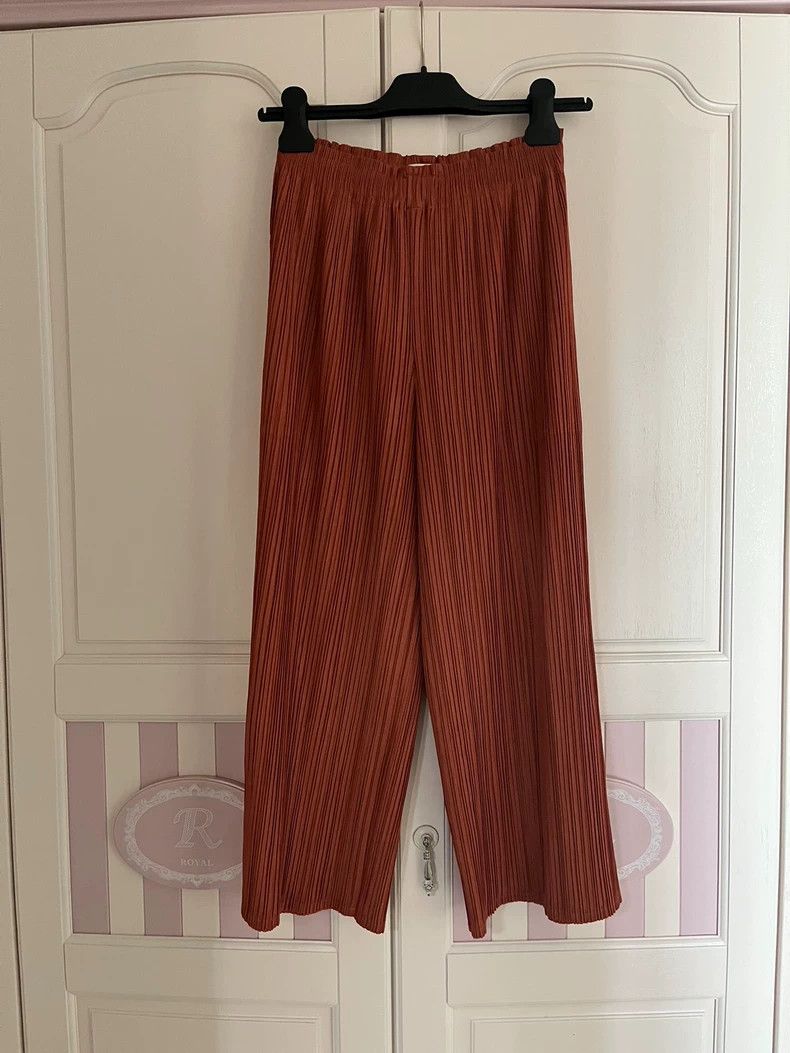 Other Issey Miyake Red pleated pants Size 42" / US 20 - 1 Thumbnail
